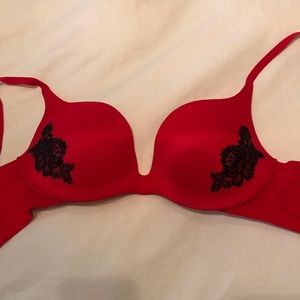 Victoria’s Secret red push-up bra
